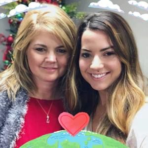 Meet your Posher, Leigh